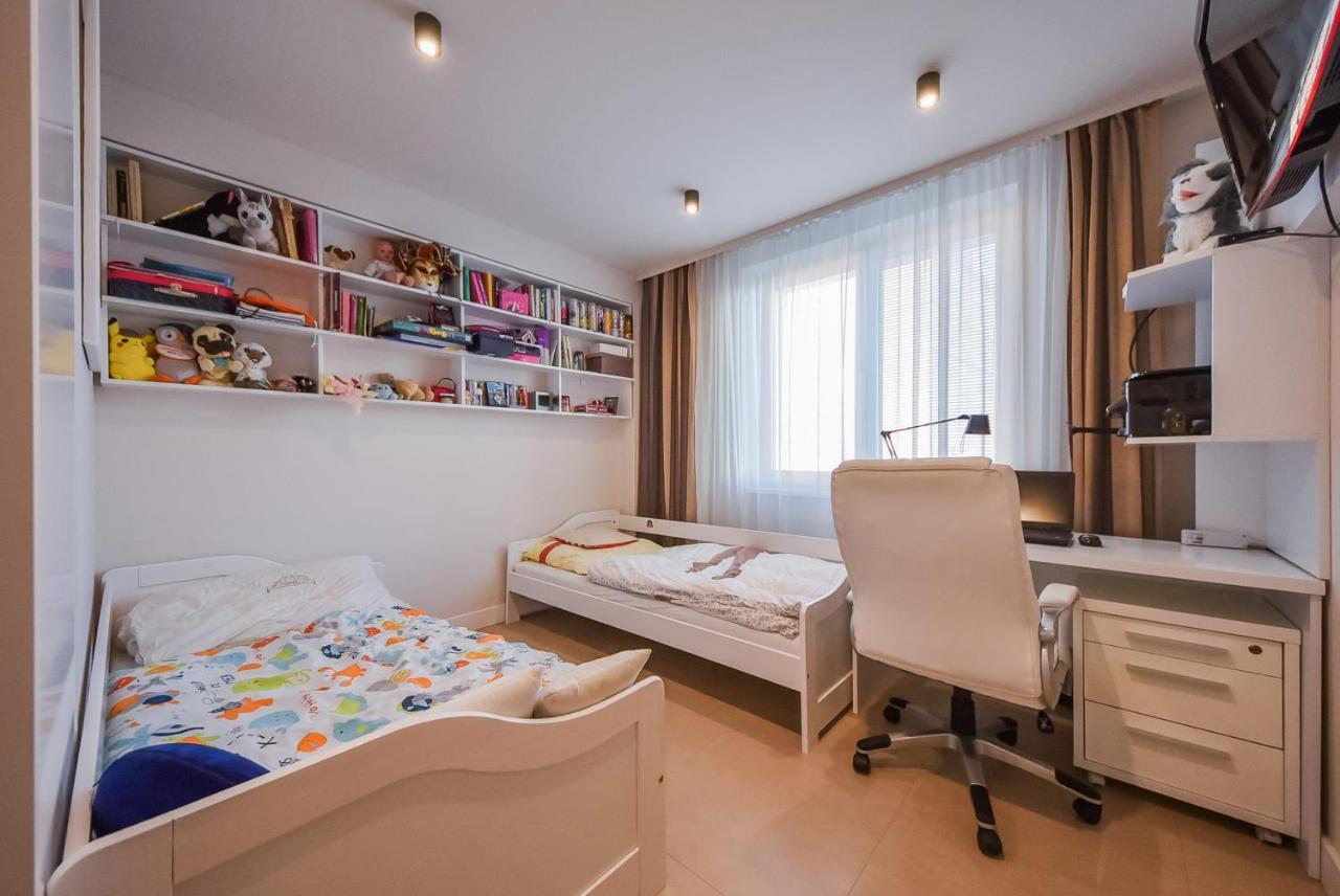 City Komfort Terrace Caşonia Exterior foto
